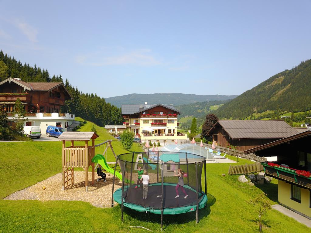 Natur & Familienhotel Der Stieglerhof Radstadt Εξωτερικό φωτογραφία